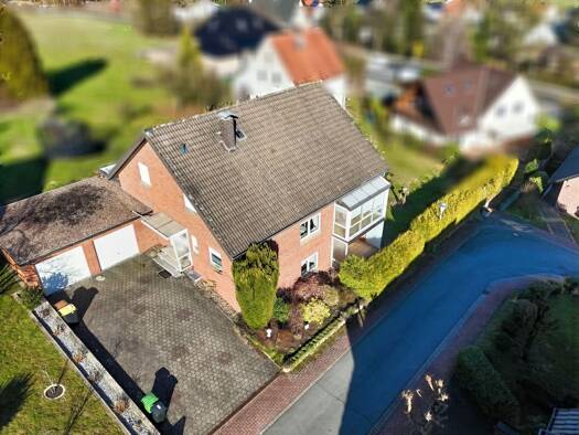 Einfamilienhaus zum Kauf 299.000 € 5 Zimmer 122,2 m² 733 m² Grundstück Oberbauerschaft Hüllhorst 32609