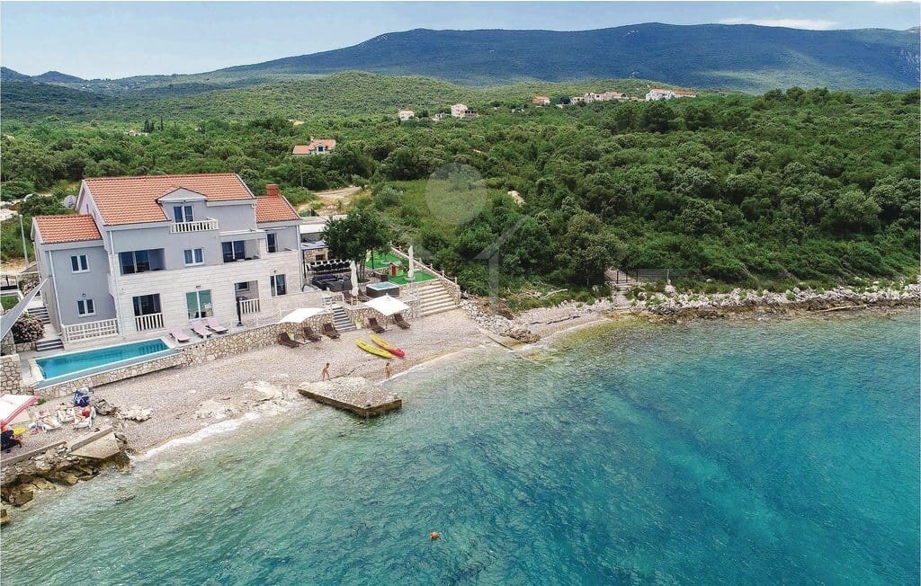 Villa zum Kauf 1.850.000 € 11 Zimmer 318 m²<br/>Wohnfläche 662 m²<br/>Grundstück Peljesac