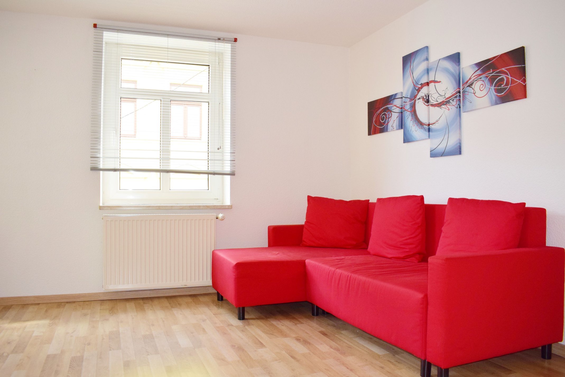 Wohnung zur Miete 300 € 2 Zimmer 38 m²<br/>Wohnfläche 2.<br/>Geschoss ab sofort<br/>Verfügbarkeit Köthen Köthen (Anhalt) 06366