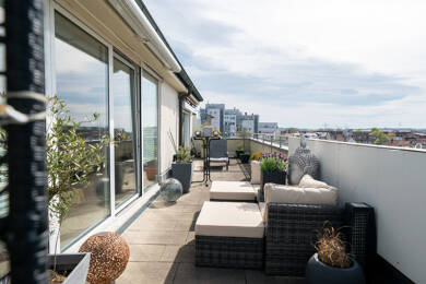 Penthouse zum Kauf 549.000 € 3,5 Zimmer 161,4 m² EG Offenhausen Neu-Ulm 89231