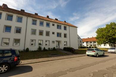 Wohnung zur Miete 446 € 2 Zimmer 42,4 m² EG frei ab 15.07.2025 Hirschberger Straße 1 Osternburg Oldenburg 26135