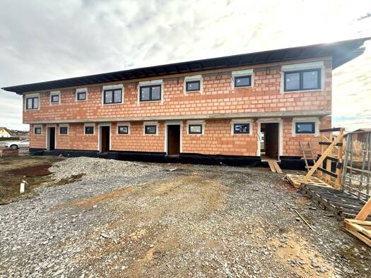 Reihenmittelhaus zum Kauf - Erstbezug 335.000 € 4 Zimmer 97,2 m² St. Florian am Inn 4782