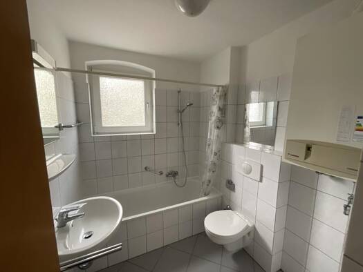 Wohnung zur Miete 349 € 2 Zimmer 48,2 m² EG Pommersche Straße 7 Bant Wilhelmshaven 26382
