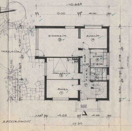 Einfamilienhaus zum Kauf 290.000 € 7 Zimmer 163,2 m²<br/>Wohnfläche 834 m²<br/>Grundstück Burgtor / Stadtpark Lübeck 23568