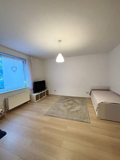 Wohnung zur Miete 1.018 € 2 Zimmer 63,6 m² EG frei ab 01.10.2025 Heerdt Düsseldorf 40549