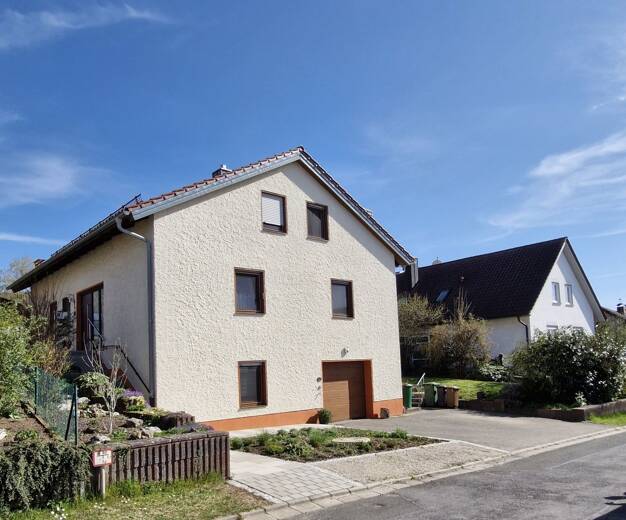 Haus zum Kauf 460.000 € 7 Zimmer 184 m² 825 m² Grundstück frei ab sofort Demmelsdorf Scheßlitz 96110