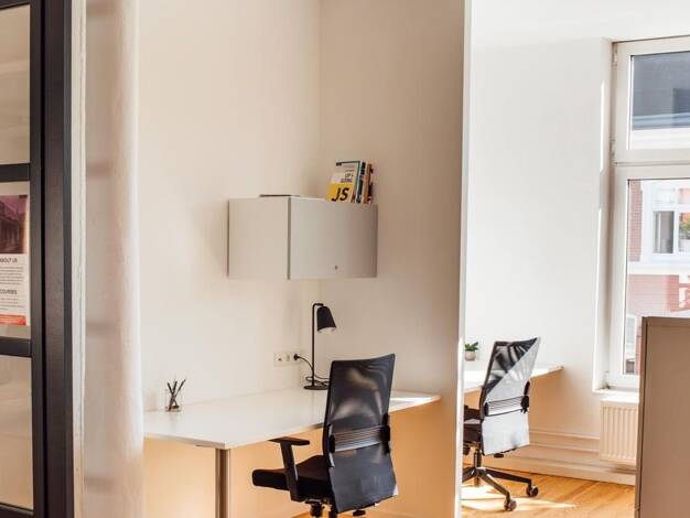 Bürofläche zur Miete provisionsfrei 350 € 4 m² Bürofläche Borselstraße Ottensen Hamburg 22765