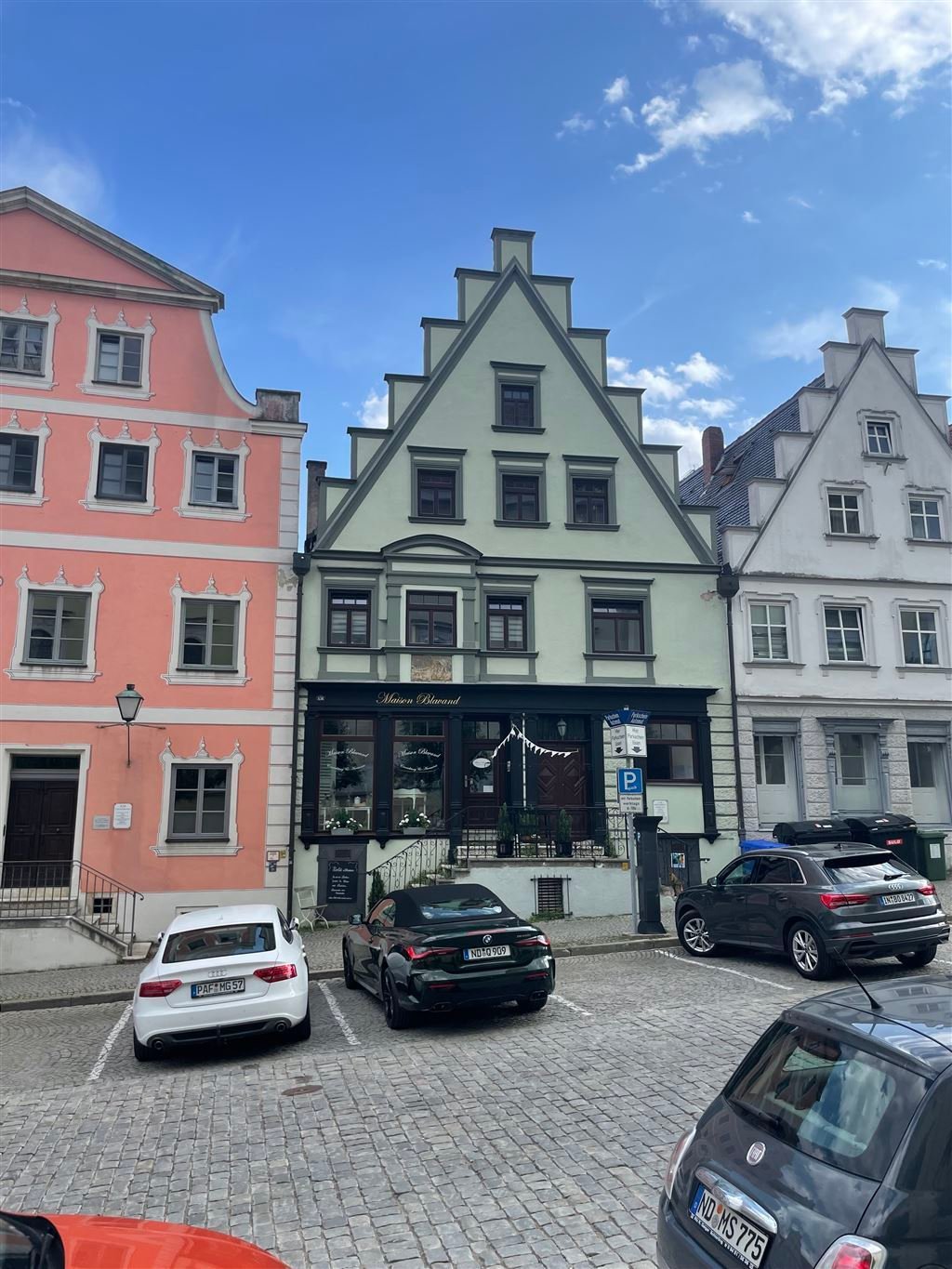 Stadthaus zum Kauf 340.000 € 6 Zimmer 220 m²<br/>Wohnfläche Amalienstraße 58 Neuburg Neuburg a d Donau 86633