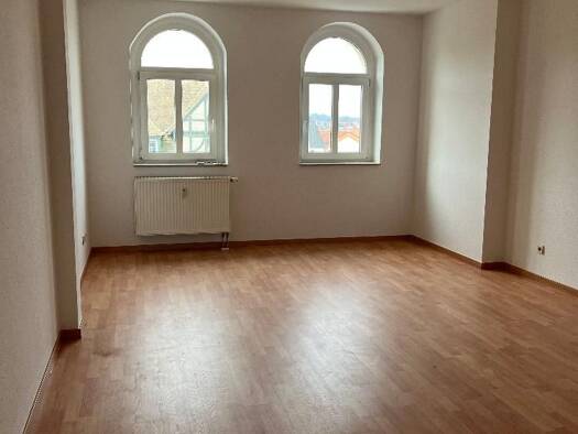 Wohnung zur Miete 400 € 2 Zimmer 72 m² Straße des Friedens 8 Döbeln Döbeln 04720