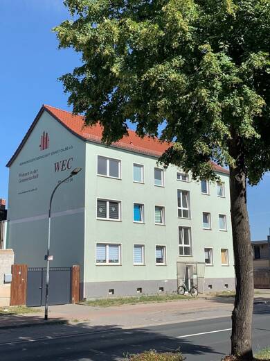 Wohnung zur Miete 299 € 3 Zimmer 63 m² 3. Geschoss frei ab sofort Magdeburger Str. 77 Calbe Calbe (Saale) 39240