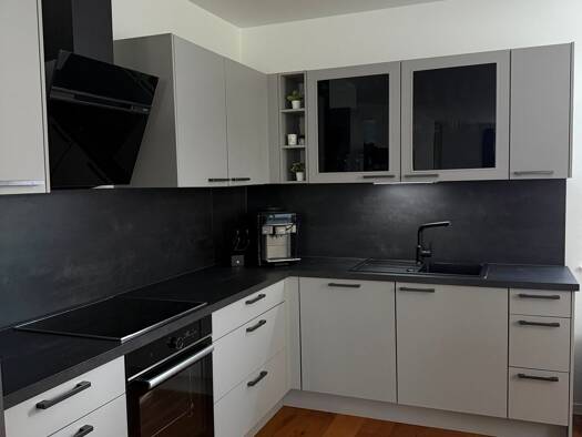 Wohnung zur Miete 745 € 2 Zimmer 76 m² Geschoss EG/3 frei ab 01.09.2026 West Kassel 34119