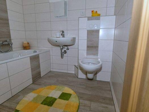 Wohnung zur Miete 222 € 1 Zimmer 34,1 m² 3. Geschoss Am Hirtenberg 10 Hohenmölsen 06679