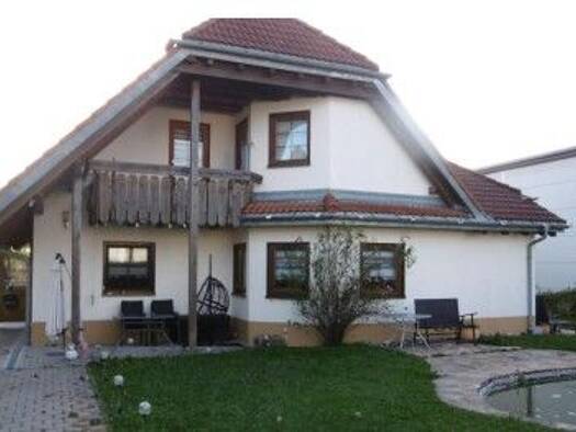 Haus zum Kauf 800.000 € 11 Zimmer 240 m² 2.492 m² Grundstück Bonndorf Bonndorf im Schwarzwald 79848