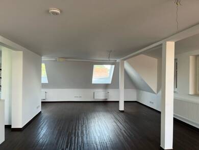 Wohnung zur Miete 1.090 € 1,5 Zimmer 104 m² Dachgeschoss frei ab sofort Heilbronn 74074