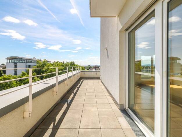 Wohnung zur Miete 1.278 € 2 Zimmer 77,9 m² 5. Geschoss frei ab sofort Rebstöcker Straße 60 Gallus Frankfurt-Gallus 60326