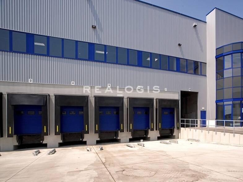Halle/Industriefläche zur Miete 2.450 m² Lagerfläche Ittling Straubing 94315