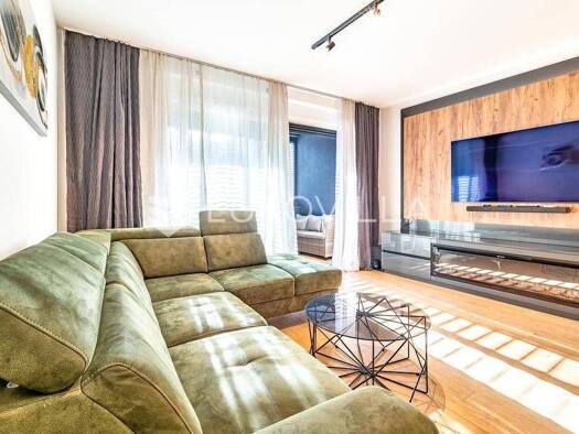 Wohnung zur Miete - Erstbezug 3.000 € 3 Zimmer 115 m² 1. Geschoss Ulica Charlesa Darwina Zagreb 10000