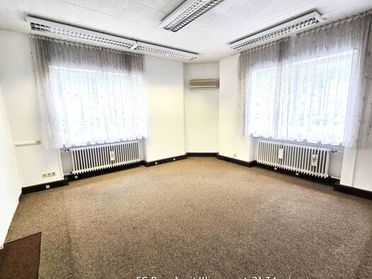 Büro zur Miete provisionsfrei 912 € 5,5 Zimmer 127 m² Bürofläche Stuttgart 70372