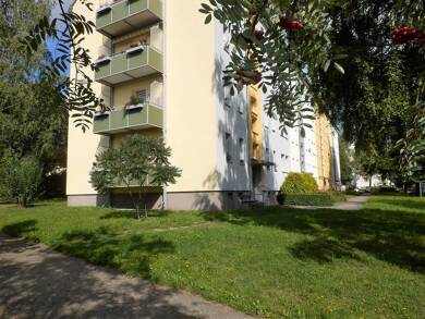 Wohnung zur Miete 365 € 3 Zimmer 58 m² 2. Geschoss frei ab sofort Flemmingstraße 93 Altendorf Chemnitz 09116