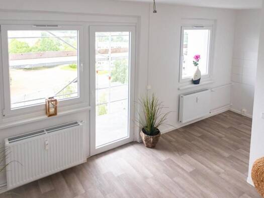 Wohnung zur Miete 217 € 2 Zimmer 36,1 m² 11. Geschoss Am Harthwald 1 Markersdorf Chemnitz 09123