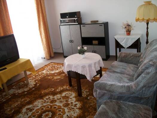 Wohnung zur Miete 420 € 2 Zimmer 50 m² 2. Geschoss frei ab sofort Cottaer Straße 25 Friedrichstadt Ortsamtsbereich Altstadt 01159