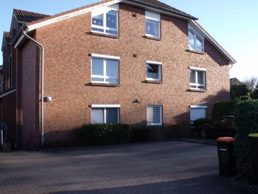 Wohnung zur Miete 1.100 € 2 Zimmer 84 m² Geschoss 1/2 frei ab 01.03.2026 Henstedt-Ulzburg 24558