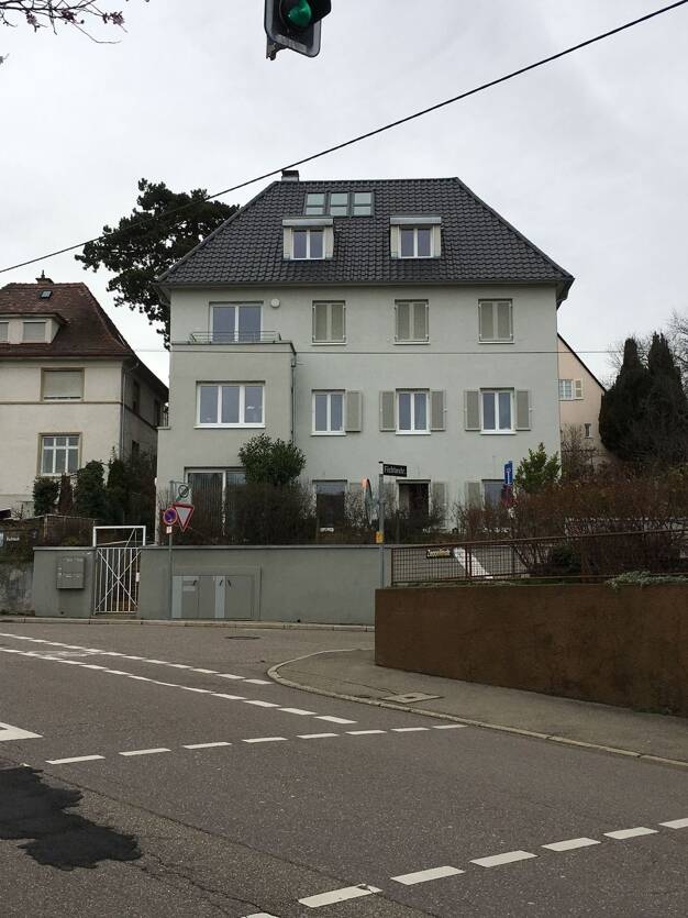 Wohnung zur Miete 2.070 € 3 Zimmer 109 m² 2. Geschoss frei ab 01.09.2025 Stuttgart 70193