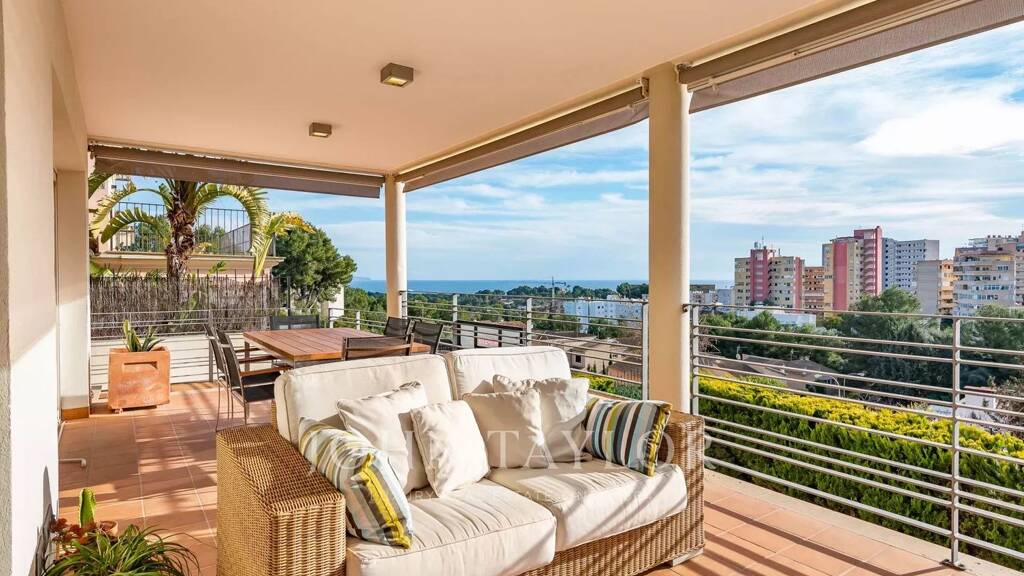 Villa zum Kauf provisionsfrei 2.000.000 € 320 m² 526 m² Grundstück Palma de Mallorca 07001