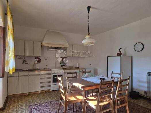 Einfamilienhaus zum Kauf 375.000 € 5 Zimmer 244 m² Šikići, Pula Pula 52100