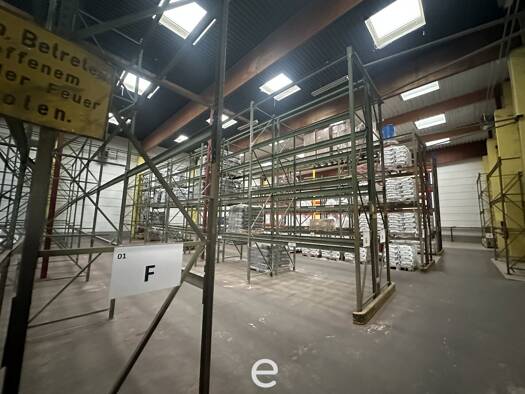 Lagerhalle zur Miete 2.000 m² Lagerfläche Waldegg Linz 4020
