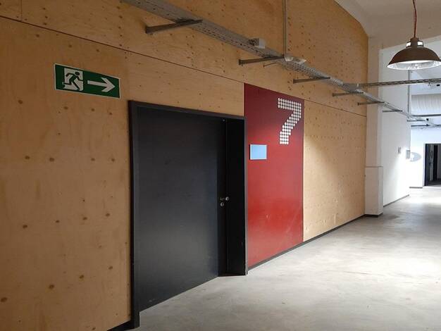 Lagerhalle zur Miete 1.288 € 50,2 m² Lagerfläche Brunhamstraße 21 Aubing-Lochhausen-Langwied München 81249