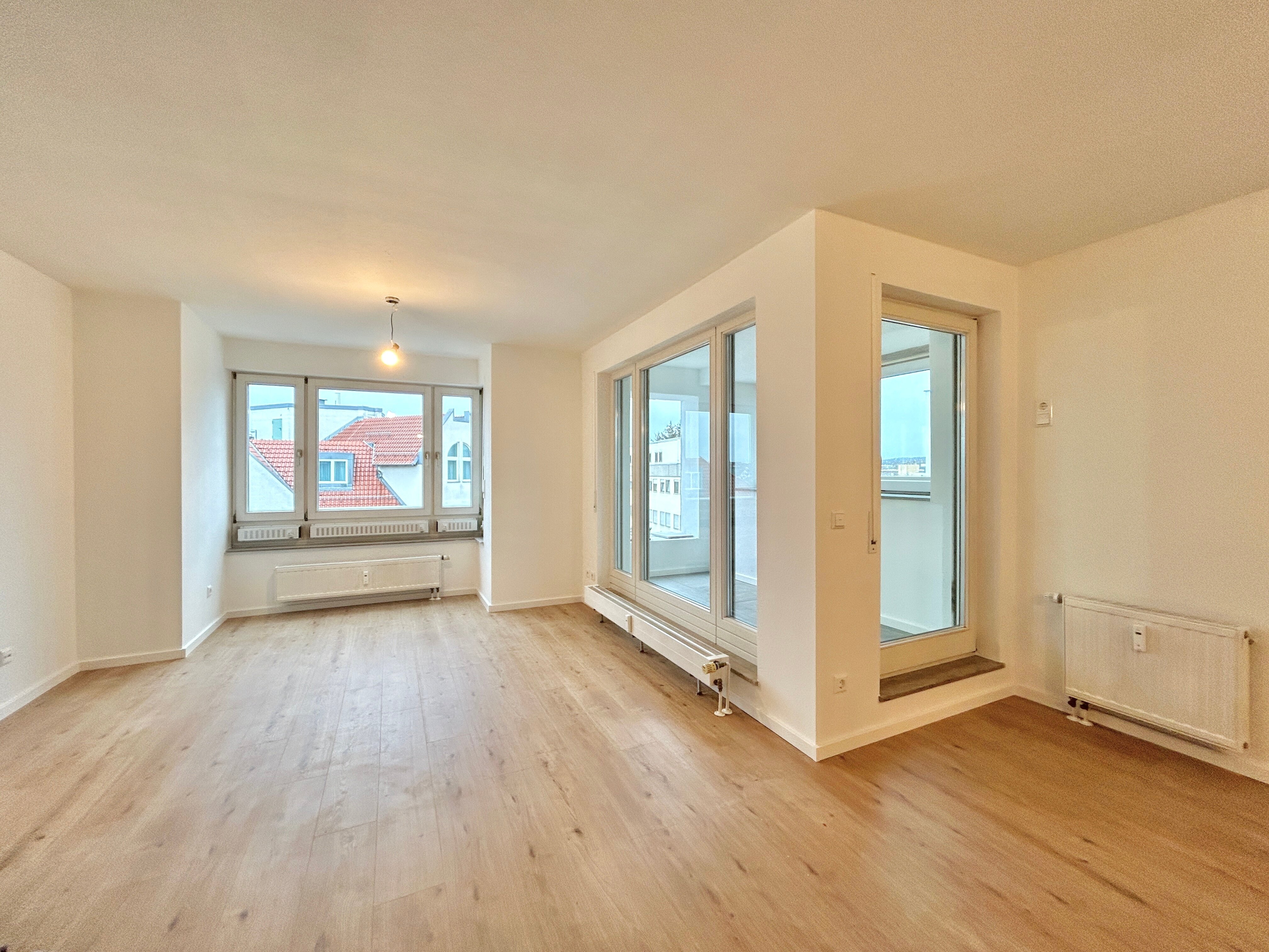 Wohnung zur Miete 675 € 1 Zimmer 37 m²<br/>Wohnfläche 3.<br/>Geschoss ab sofort<br/>Verfügbarkeit Stuttgarter Strasse Ditzingen Ditzingen 71254