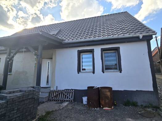 Einfamilienhaus zur Miete 770 € 5 Zimmer 110 m² frei ab sofort Verbindungsstraße 5 Mansfeld 06343
