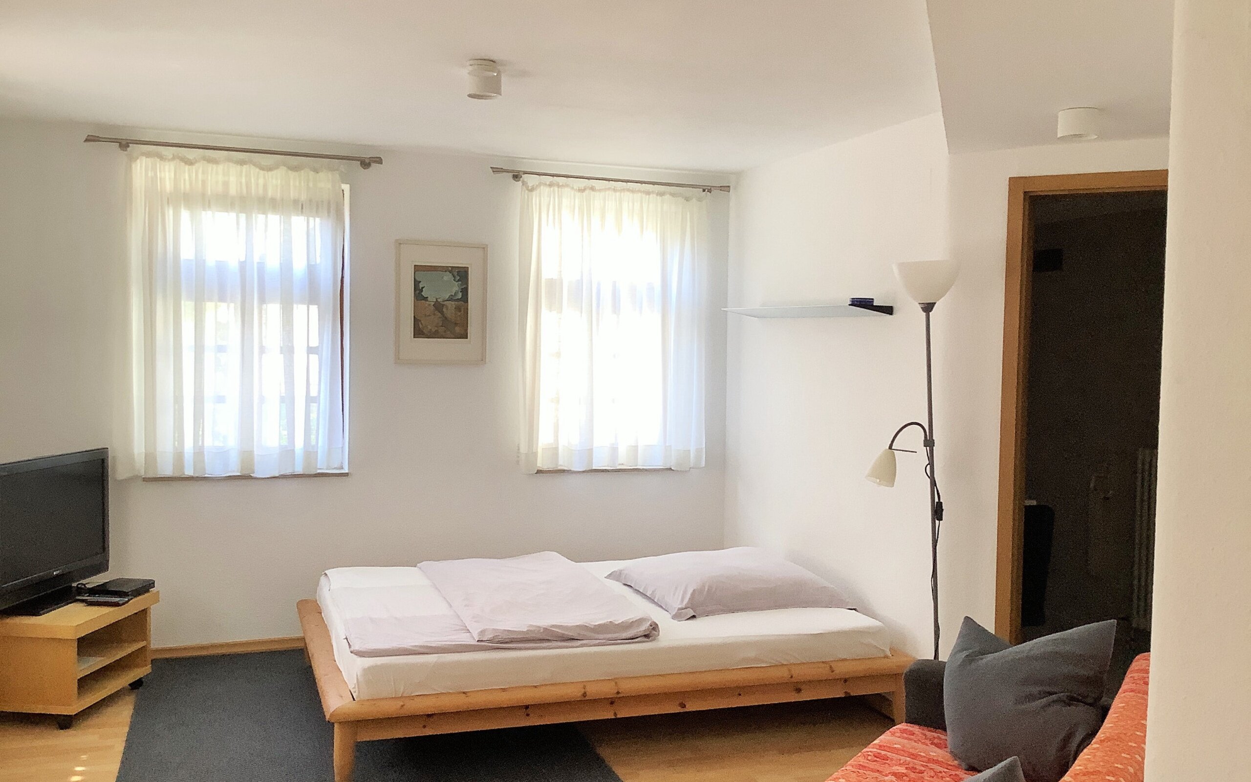 Wohnung zur Miete Wohnen auf Zeit 890 € 1 Zimmer 45 m²<br/>Wohnfläche 02.01.2030<br/>Verfügbarkeit bei der Wette 0 Rotenberg Stuttgart-Rotenberg 70327