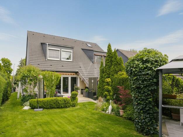 Doppelhaushälfte zum Kauf 579.000 € 4 Zimmer 121,2 m² 473 m² Grundstück Kladow Berlin 14089