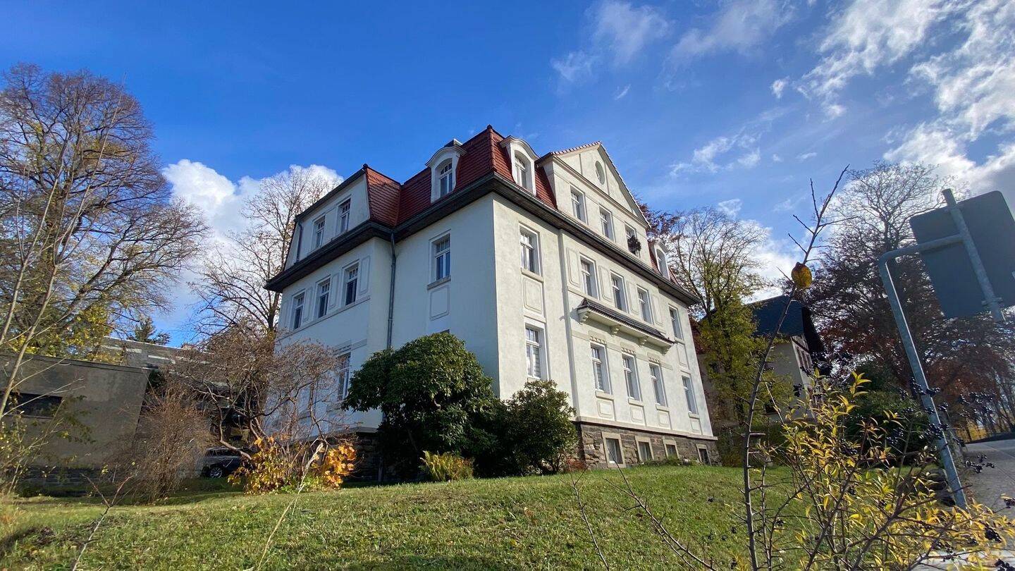 Immobilie in Leubsdorf - Villa in Leubsdorf zu verkaufen (5WE, 6 Garagen) - Bild 0