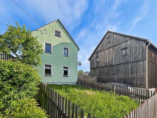 Bauernhaus zum Kauf 105.000 € 5 Zimmer 107 m² 2.426 m² Grundstück Reuth Weischlitz 08538