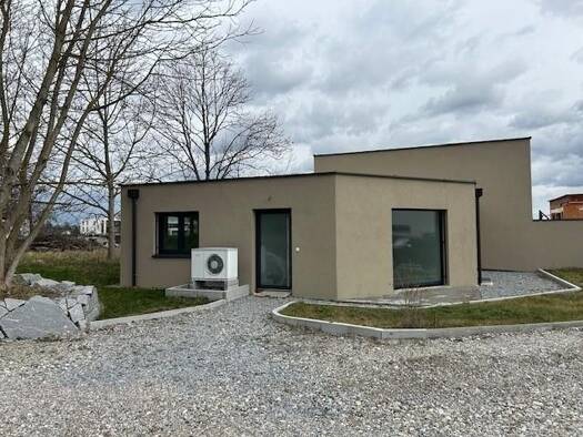 Reihenmittelhaus zum Kauf 5 Zimmer 163 m² 306 m² Grundstück Leonding 4060