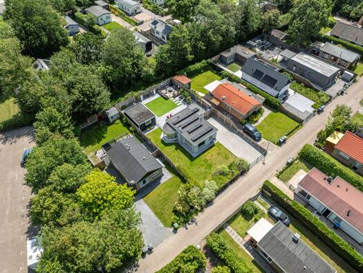 Ferienhaus zum Kauf provisionsfrei 312.000 € 1 Zimmer 57 m² 509 m² Grundstück frei ab sofort Landingsweg 96 Baarland 4435 NR