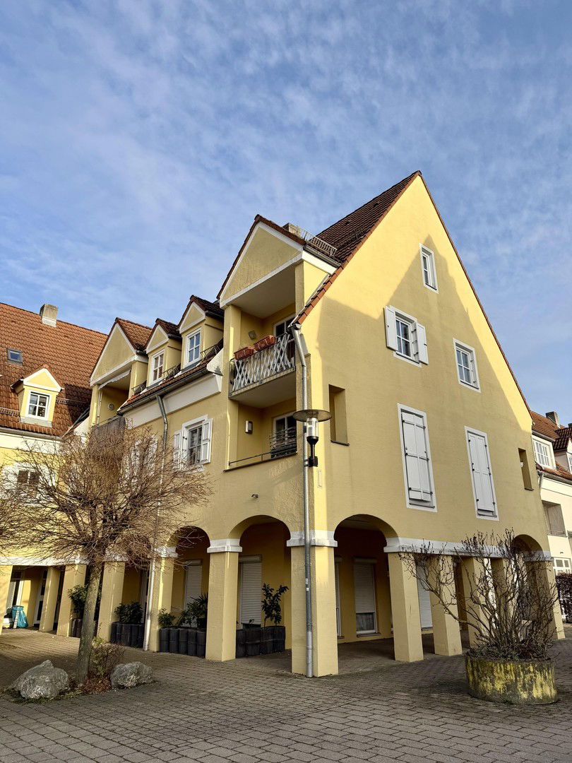 Maisonette zum Kauf provisionsfrei 225.900 € 3 Zimmer 83 m²<br/>Wohnfläche 1.<br/>Geschoss Gärtnerplatz 26 Neutraubling 93073