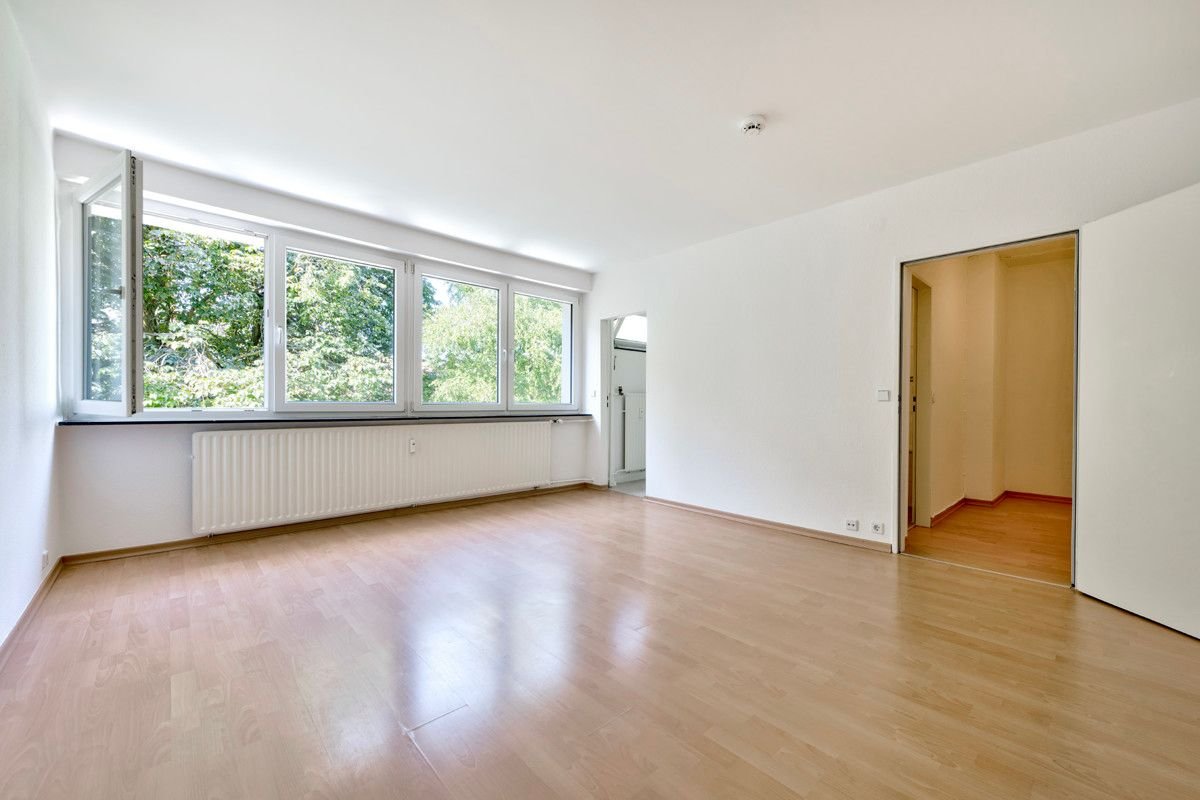 Wohnung zum Kauf 220.000 € 1 Zimmer 31,2 m²<br/>Wohnfläche 3.<br/>Geschoss Zillestraße 113 Charlottenburg Berlin 10585