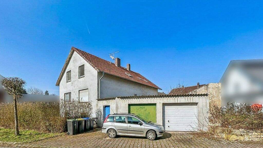 Einfamilienhaus zum Kauf 119.000 € 6 Zimmer 200 m² 417 m² Grundstück Peckelsheim Willebadessen 34439