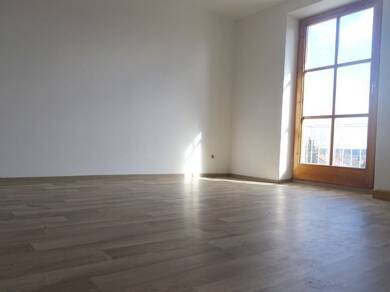 Wohnung zur Miete 253 € 2 Zimmer 46 m² 1. Geschoss frei ab sofort Bahnhofstraße 21 Waldsassen Waldsassen 95652