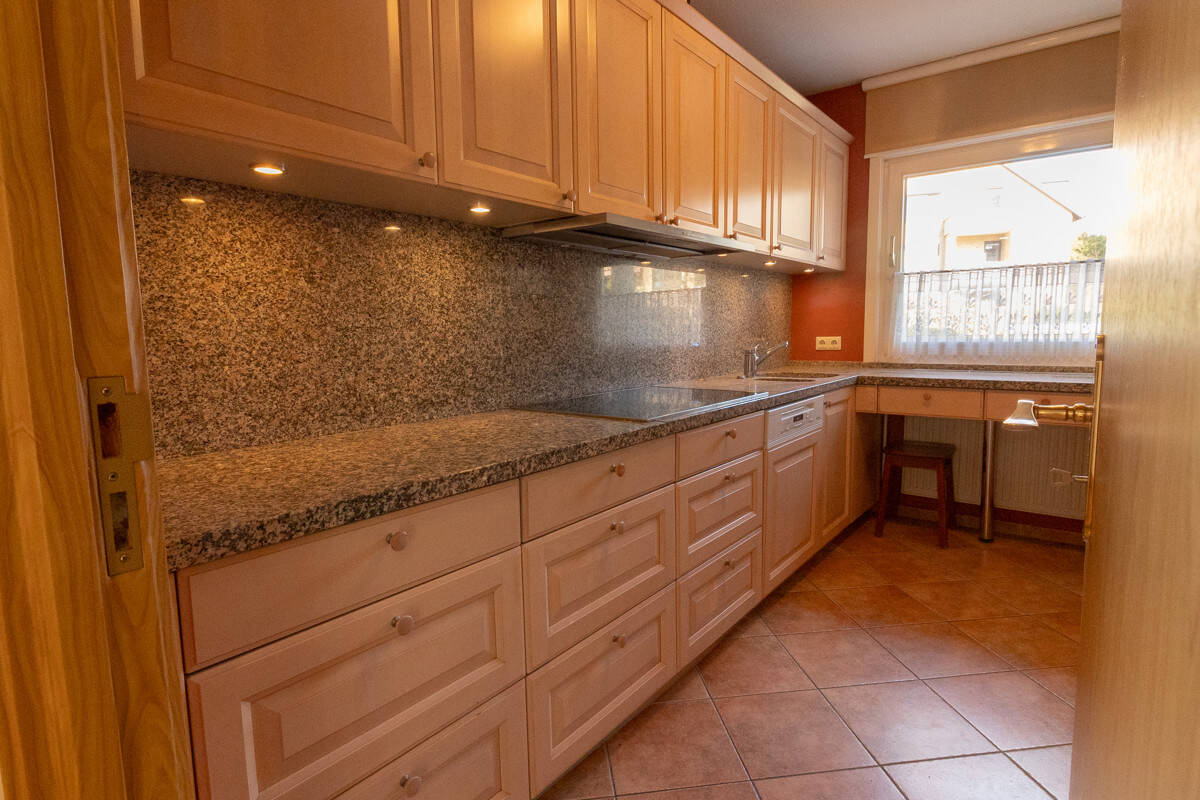 Property thumbnail 18