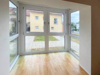Wohnung zum Kauf 212.000 € 3 Zimmer 77 m² frei ab sofort Straubing 94315