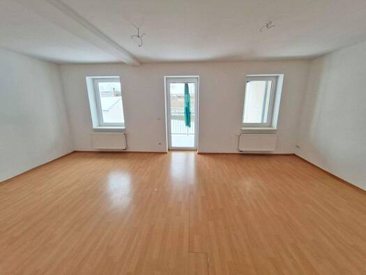 Wohnung zur Miete 770 € 4 Zimmer 111 m² 2. Geschoss Bahnhofstraße Radeberg 01454