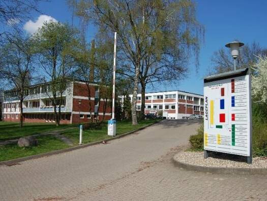 Atelier zur Miete provisionsfrei 9,65 € 2 Zimmer 90 m² Bürofläche Sinstorfer Kirchweg 74- 92 Sinstorf Hamburg 21077