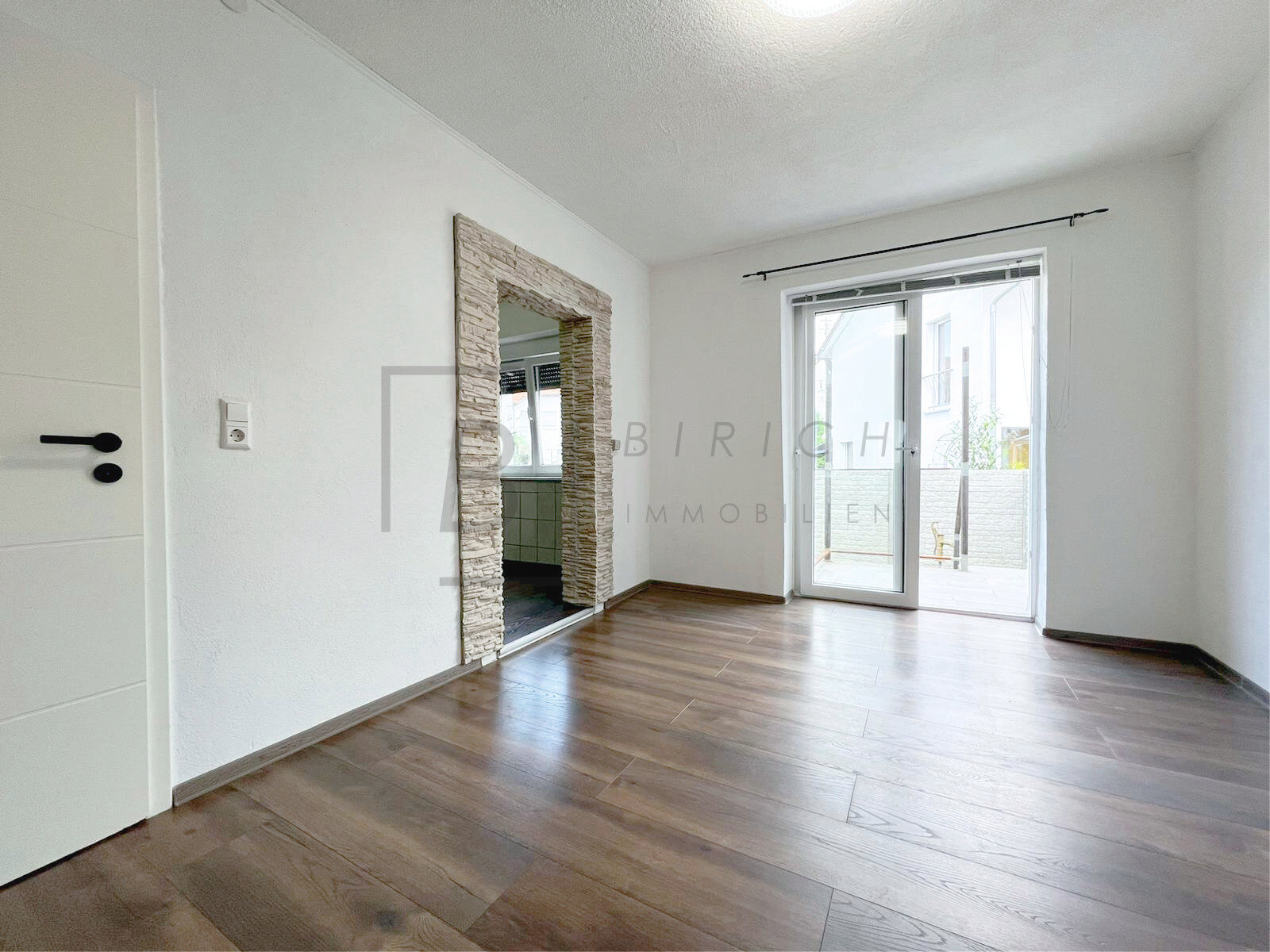 Reihenmittelhaus zum Kauf 354.000 € 5 Zimmer 120 m²<br/>Wohnfläche 146,2 m²<br/>Grundstück Vöhringen Vöhringen 89269