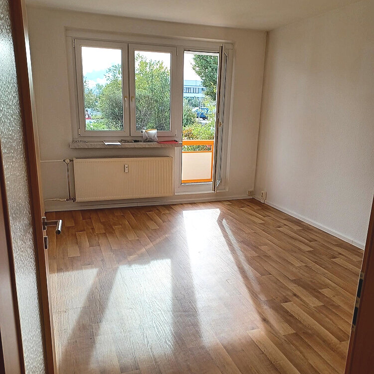 Wohnung zur Miete 316,54 € 3 Zimmer 53,7 m²<br/>Wohnfläche EG<br/>Geschoss Theodor-Weber-Straße 2 Silberhöhe Halle (Saale) 06132