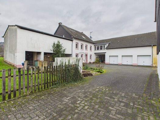 Bauernhaus zum Kauf 279.000 € 12 Zimmer 259 m² 1.292 m² Grundstück Hermesdorf Wißmannsdorf / Hermesdorf 54636